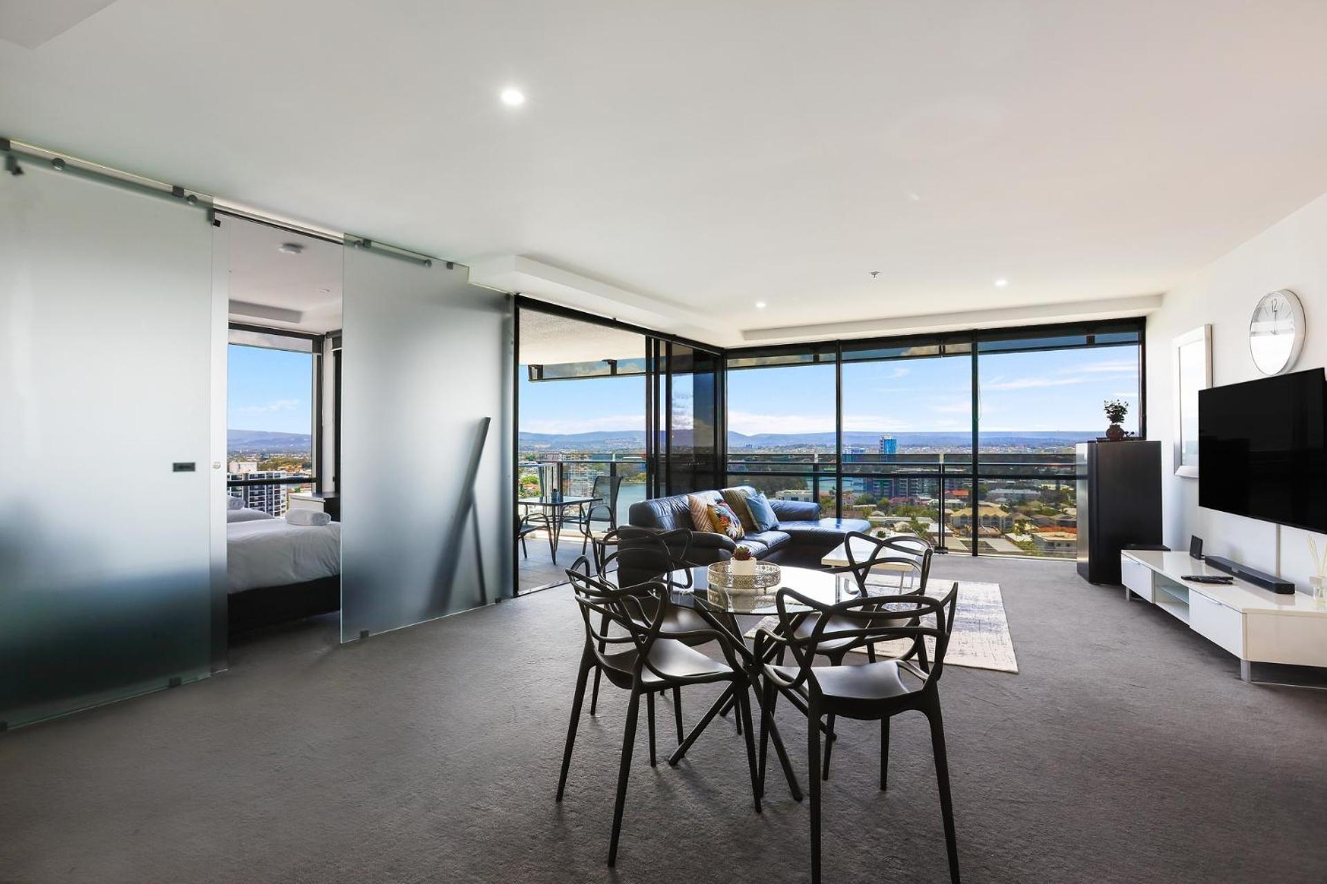 Circle On Cavill 2, 3, 4 & 5 Bedroom Skyhomes & Sub Penthouses By Gold Coast Holidays Exterior foto