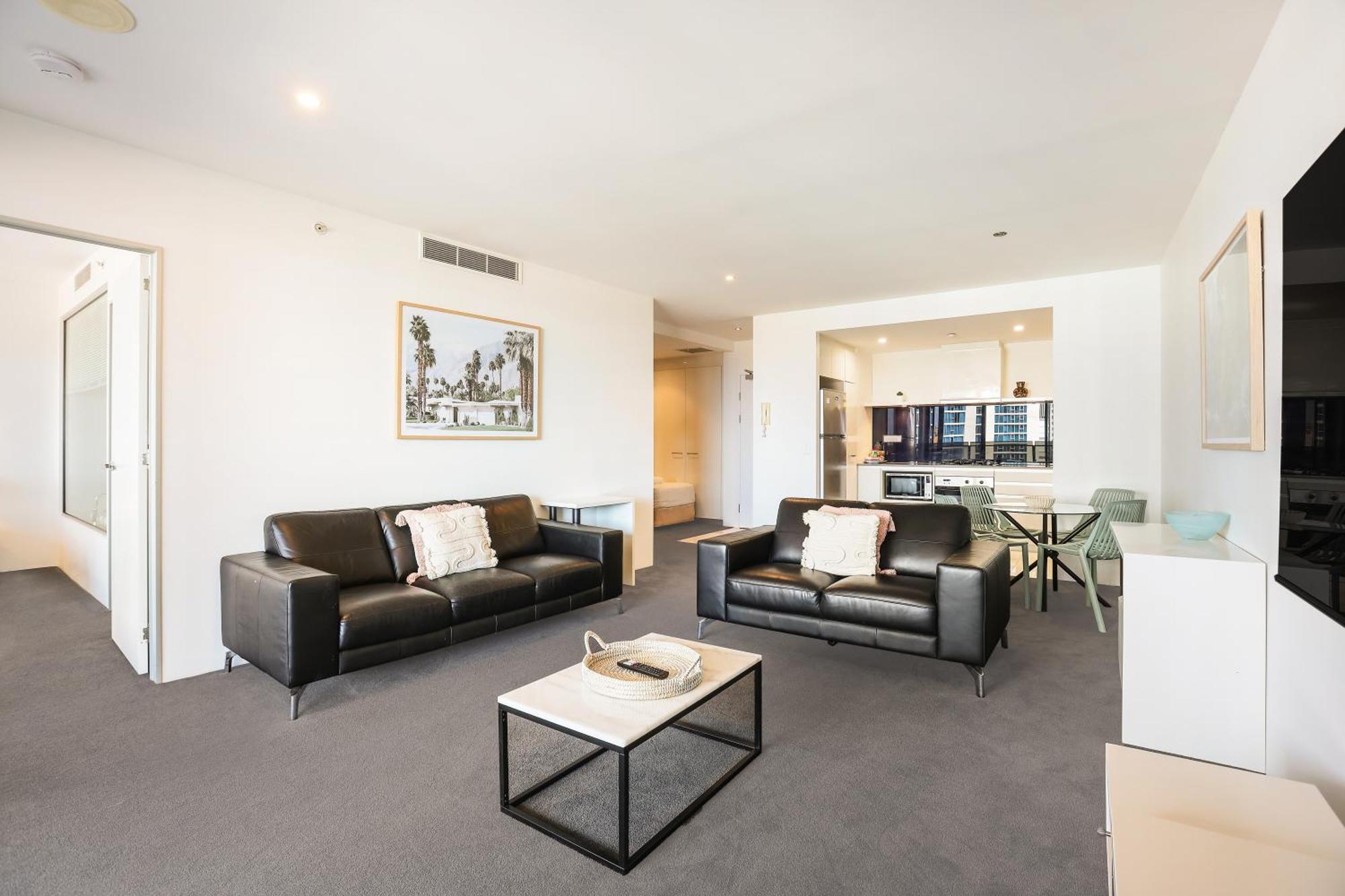 Circle On Cavill 2, 3, 4 & 5 Bedroom Skyhomes & Sub Penthouses By Gold Coast Holidays Exterior foto
